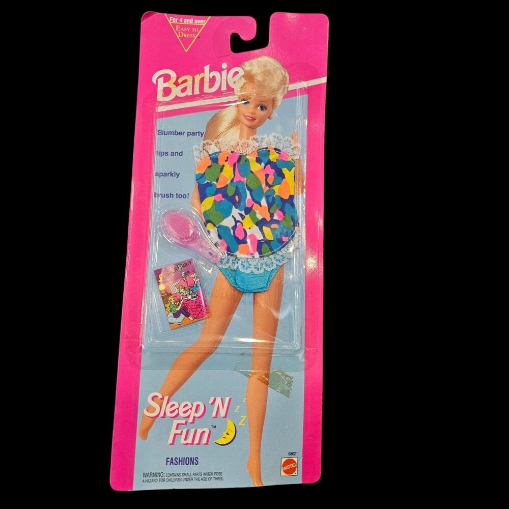 VINTAGE 1993 MATTEL BARBIE SLEEP N FUN FASHIONS PAJAMA'S PINK BRUSH NEW 68021